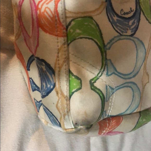 Coach Hampton Scribble Multicolor CC Logo Handbag – Iconic Y2K Style! - Picture 8 of 8